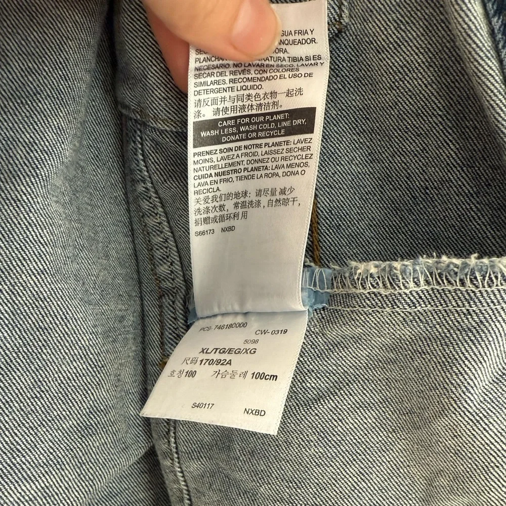 Levi Jean Jacket size XL - Picture 10 of 10